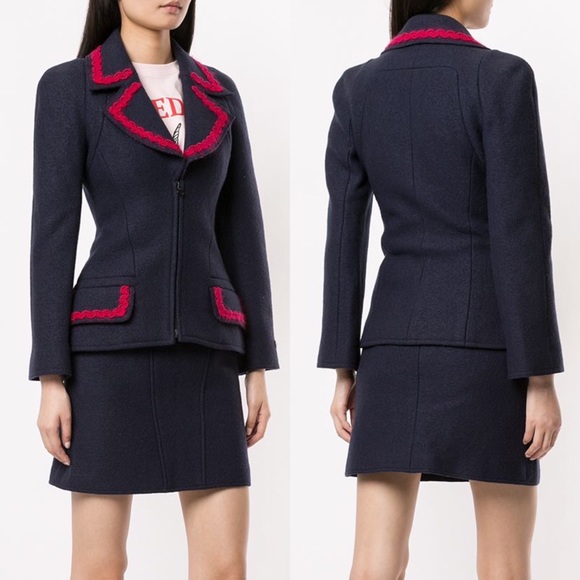 CHANEL Jackets & Blazers - Chanel 1997 Navy Wool Zip Up Fitted Blazer